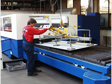 ������̼����ڰ�İ����е�Ӧ��